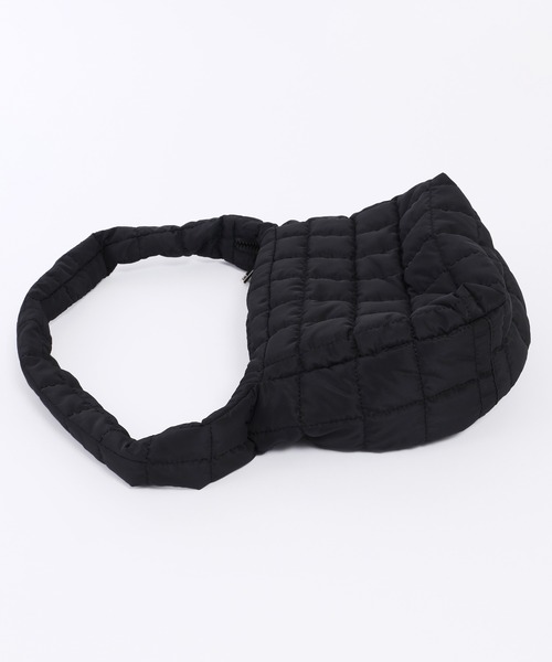 WC(ダブル シー)の「キルトショルダーバッグ(ショルダーバッグ・レディース・ホワイト/ブラック/サックスブルー/ピンク/グリーン・FREE)」の9枚目の写真