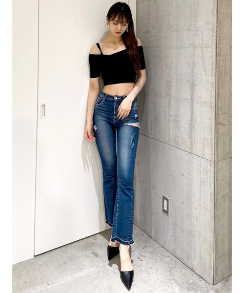 GYDA（ジェイダ）の「ハイウエスト SIDERIPPED SHAPELY LINEフレアデニムパンツ（デニムパンツ・レディース・ライトブルー/ブルー・X-SMALL/SMALL/MEDIUM）」の9枚目の写真