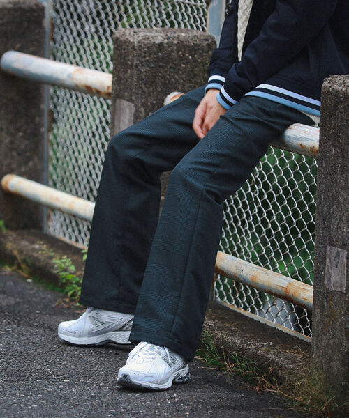 BEAMS（ビームス）の「BEAMS / チェック シューカットパンツ（その他パンツ・メンズ・チャコールグレー/ベージュ・M/XL/L/S）」の7枚目の写真