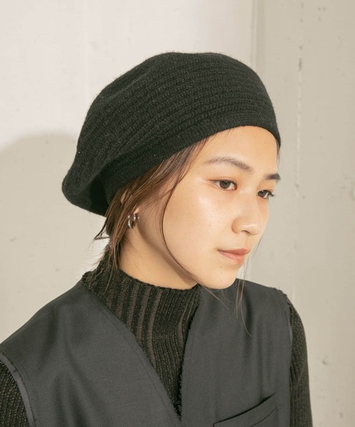 KBF(ケイビーエフ)の「ウールベレー(ハンチング/ベレー帽・レディース・ブラック/ベージュ・ONE)」の4枚目の写真