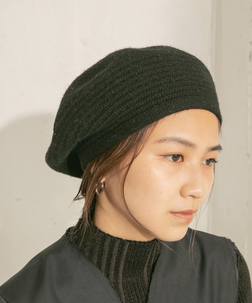 KBF(ケイビーエフ)の「ウールベレー(ハンチング/ベレー帽・レディース・ブラック/ベージュ・ONE)」の7枚目の写真