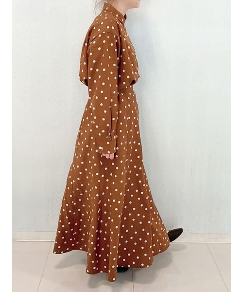 sm2rhythm（サマンサモスモスリズム）の「ドット柄丸襟シャツ（シャツ/ブラウス・レディース・ブラック/ブラウン/オフホワイト・ﾌﾘ-）」の6枚目の写真