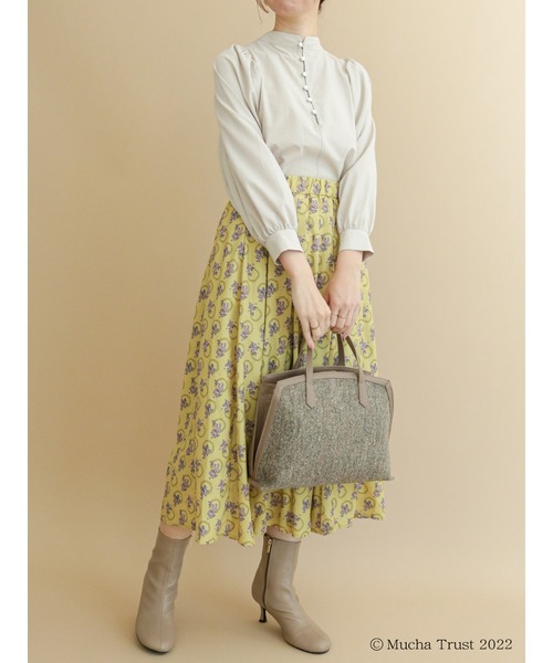 Te chichi(テチチ)の「【ミュシャコラボ】プリントタックギャザースカート(スカート・レディース・カーキ/イエロー・フリ-)」の9枚目の写真