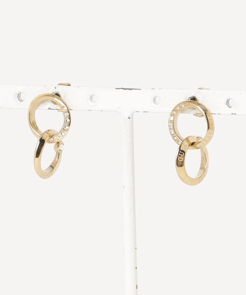 Guess(ゲス)の「FOREVER LINKS 20mm Double Circles Pendants Pierce(ピアス(両耳用)・レディース・ゴールド・ONE SIZE)」の2枚目の写真