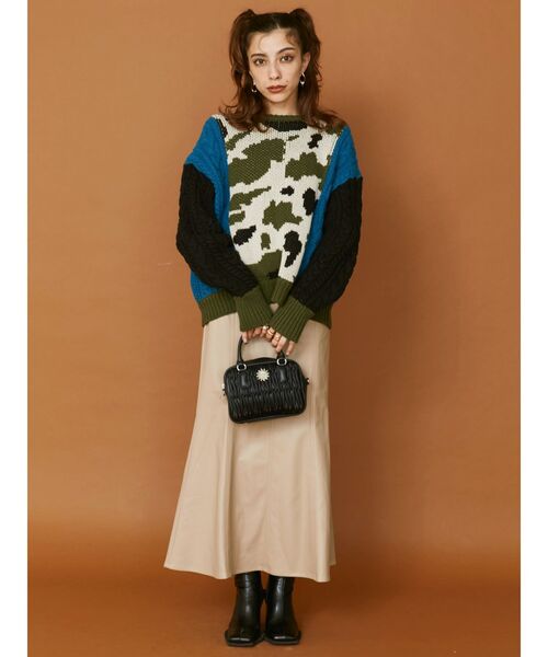 EVRIS（エヴリス）の「2WAYジャガードケーブルコンビニット（ニット/セーター・レディース・ブラック/カーキ・FREE）」の17枚目の写真