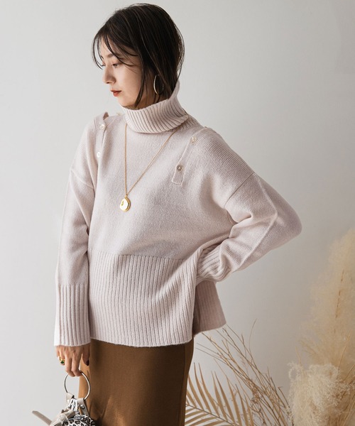 rectangle（レクタングル）の「２WAYショルダーボタンタートルニット（ニット/セーター・レディース・サンドベージュ/ブラック・FREE）」の8枚目の写真