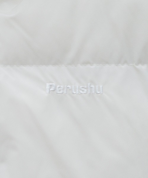 Perushu（ペルーシュ）の「スタンドネックボリューム中綿ベスト（ダウンベスト・メンズ・ブラック/マスタード/アイボリー・MEDIUM/LARGE）」の21枚目の写真