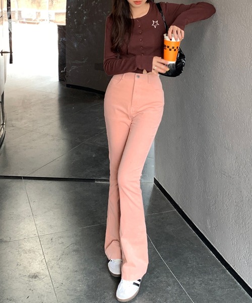 LAFFMO(ラフモ)の「コーデュロイフレアパンツ(その他パンツ・レディース・ピンク/ブラウン/ネイビー・MEDIUM/LARGE)」の10枚目の写真