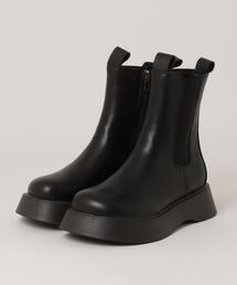 INSIIS（インシス）の「デザインソールショートブーツ（ブーツ）」
