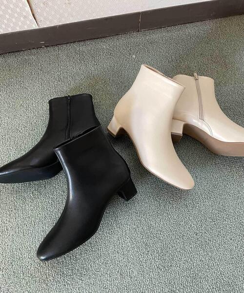 URBAN RESEARCH DOORS(アーバンリサーチドアーズ)の「ラウンドトゥブーツ(ブーツ・レディース・ブラック/ベージュ系その他・36/37/38)」の10枚目の写真
