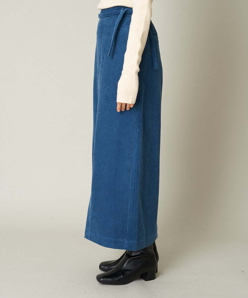 A de a.v.v（アードアー・ヴェ・ヴェ）の「［SET UP対応］コーデュロイラップスカート（スカート・レディース・ブルー/ブラック・36/38）」の12枚目の写真
