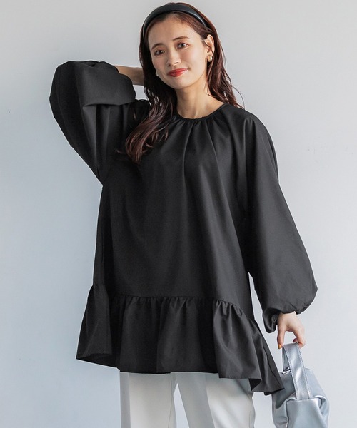 coca（coca）（コカ）の「ギャザーチュニックブラウス（シャツ/ブラウス・レディース・ホワイト/ブラック・M/L）」の2枚目の写真