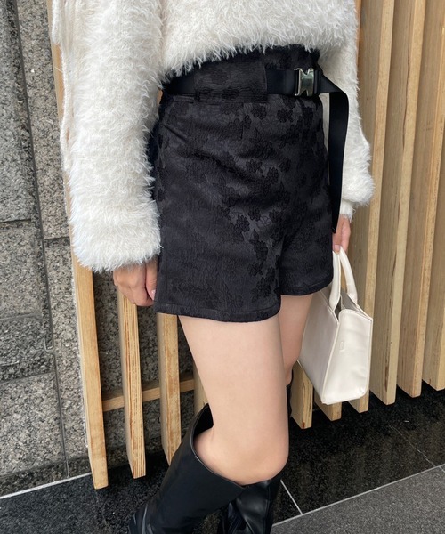 one after another NICE CLAUP(ワンアフターアナザーナイスクラップ)の「【ガチャベルトがセット】ダイバーショートパンツ(その他パンツ・レディース・グレー/ブラック系その他/ブラック・FREE)」の20枚目の写真