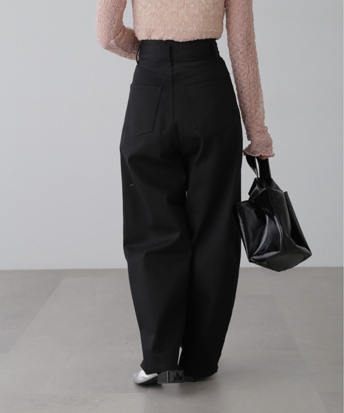 FREE'S MART（フリーズマート）の「デニムエッグパンツ（デニムパンツ