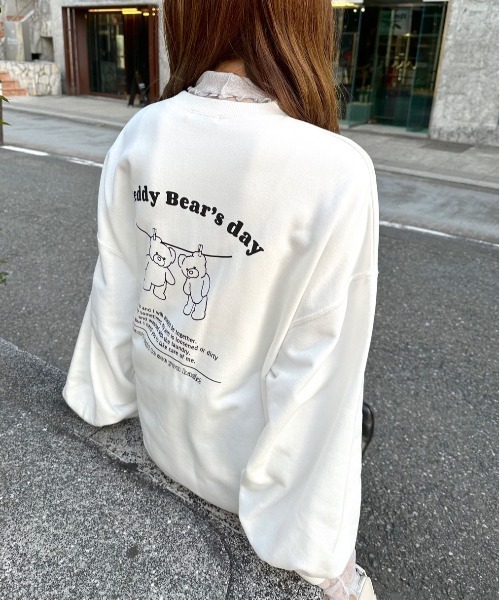 OLIVE des OLIVE（オリーブデオリーブ）の「【WEB限定カラー有】バックプリントチュニックスウェット（スウェット・レディース・ミント/オートミール/ホワイト/ピンク/オフホワイト・FREE）」の13枚目の写真