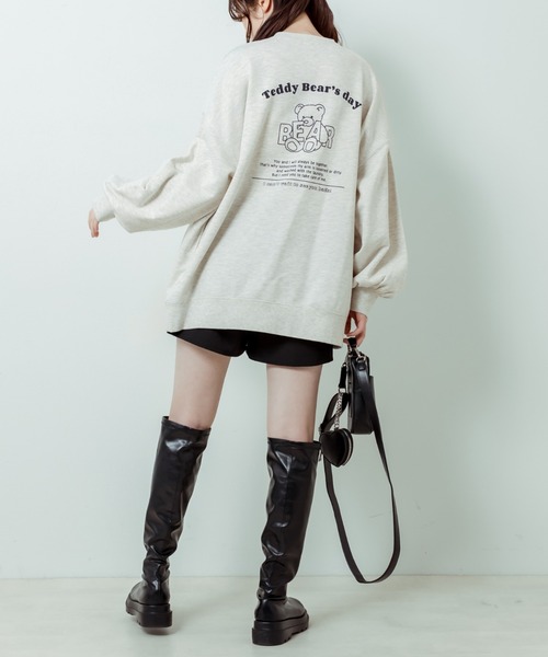 OLIVE des OLIVE（オリーブデオリーブ）の「【WEB限定カラー有】バックプリントチュニックスウェット（スウェット・レディース・ミント/オートミール/ホワイト/ピンク/オフホワイト・FREE）」の22枚目の写真