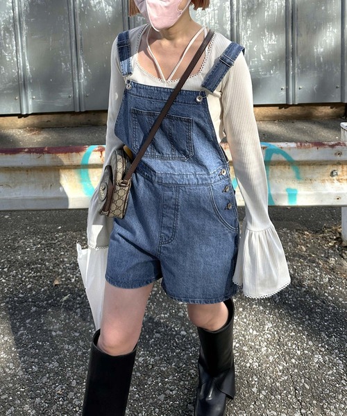 w closet(ダブルクローゼット)の「【Alley】デニムプリントミニサロペット(サロペット/オーバーオール・レディース・サックスブルー/ブルー・FREE)」の14枚目の写真