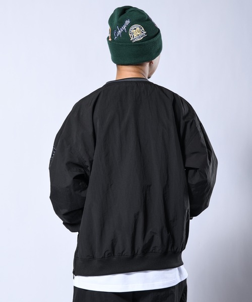 LFYT（エルエフワイティー）の「LFYT ラファイエット [Lafayette] - ナイロン Vネック ウィンドブレーカー プルオーバー [NYLON V-NECK WIND SHIRT]（ナイロンジャケット・メンズ・ベージュ/ネイビー/ブラック・X-LARGE/XX-LARGE/LARGE/MEDIUM）」の6枚目の写真