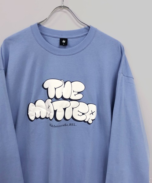 TRAP/U (トラップユー)の「POPロゴ 発砲プリント / クルーネック ロンT(Tシャツ/カットソー・メンズ・ブラック/ホワイト/グレイッシュブルー・M/L)」の1枚目の写真
