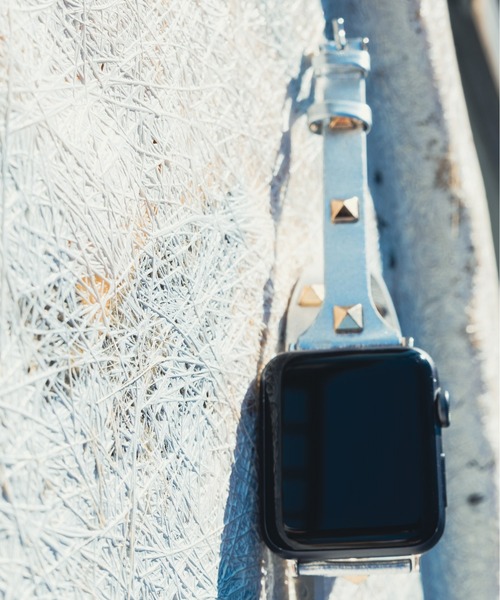 zandy（ズィーアンドワイ）の「zandy/ズィー・アンド・ワイ Apple Watch【スタッズ二重巻バンド】アップルウォッチバンド レザーベルト 二重巻き /// leather4（デジタル腕時計・メンズ・ブラック×シルバー/シルバー/ベージュ/ブラック×ゴールド/ピンク/グリーン・S/M）」の10枚目の写真