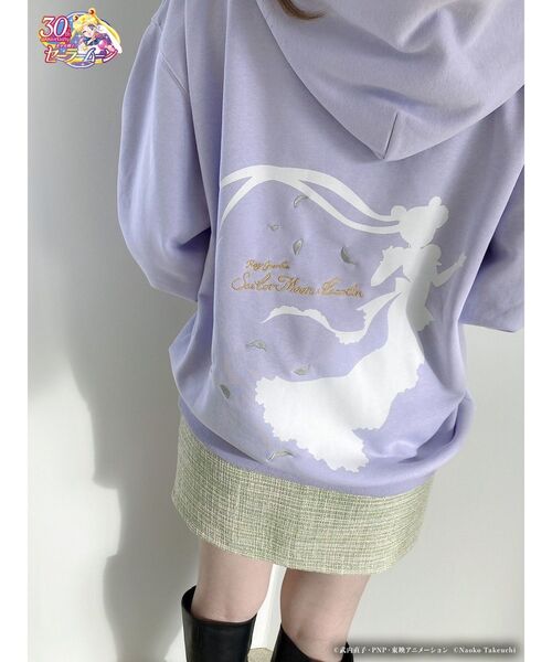 dazzlin（ダズリン）の「【セーラームーン】ランダムポイントアートフーディ（パーカー・レディース・ピンク/オフホワイト/パープル・FREE）」の10枚目の写真