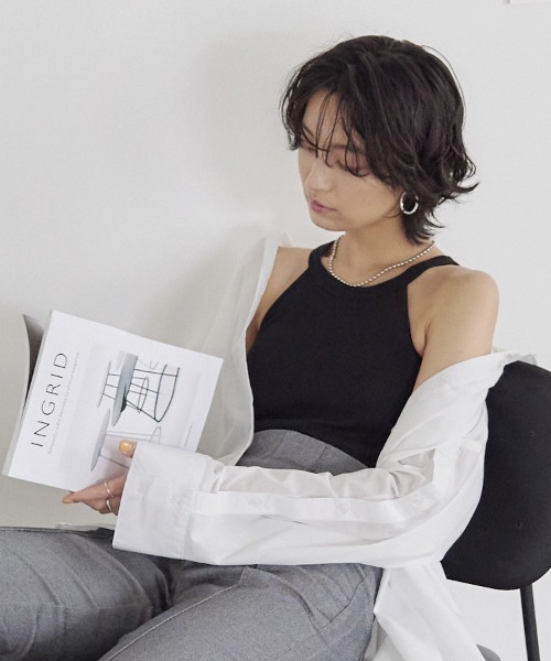 KOBE LETTUCE（コウベレタス）の「カップ付きホルターネックタンクトップ（タンクトップ・レディース・オレンジ/ホワイト系/オリーブ/ブラック/グリーン系・FREE）」の3枚目の写真