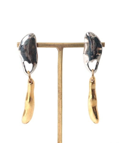 ADER(アデル)の「ADER / FRAGMENT double motif earring(ダブルモチーフイヤリング)(イヤリング・レディース・その他・FREE)」の5枚目の写真