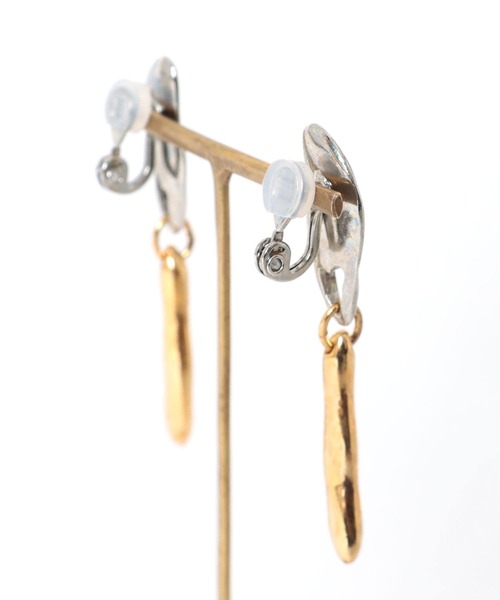 ADER(アデル)の「ADER / FRAGMENT double motif earring(ダブルモチーフイヤリング)(イヤリング・レディース・その他・FREE)」の8枚目の写真