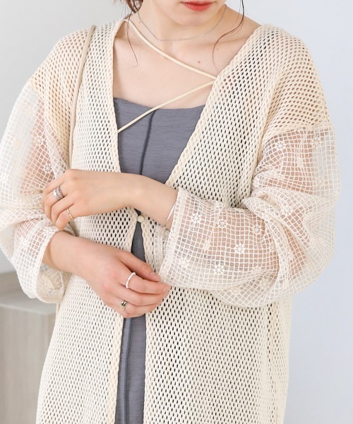 Bab(バブ)の「前後2WAYメッシュレースブラウス(シャツ/ブラウス・レディース・ブラック/ホワイト系その他・M)」の3枚目の写真