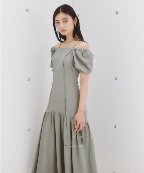 SNIDEL（スナイデル）の「デザインカットワンピース（ワンピース