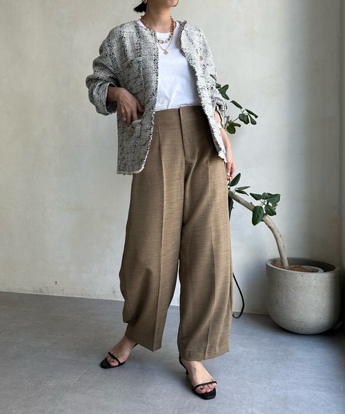 DouDou（ドゥドゥ）の「【WEB限定】カーブパンツ（チノパンツ・レディース・ブラック/キャメル・FREE）」の20枚目の写真