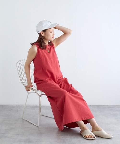 w closet（ダブルクローゼット）の「バックオープンワンピース