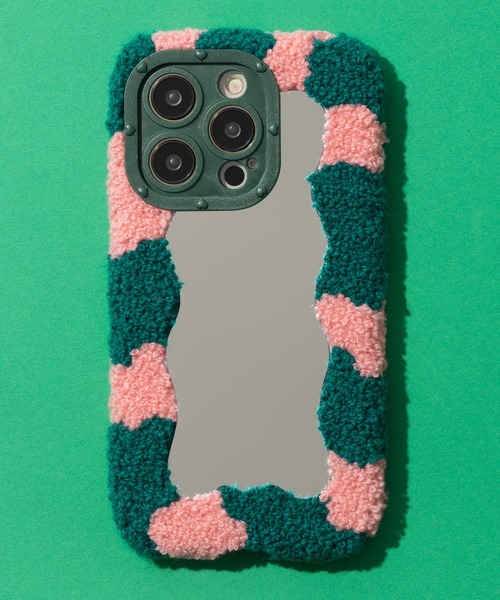 emonique（エモニーク）の「もこもこミラー iPhone スマホケース カバー 【11/12/13/14/14pro対応】（スマホケース/カバー・レディース・ブラック×ホワイト/パープル系その他/ピンク系その他・B/C/D/E/F）」の13枚目の写真