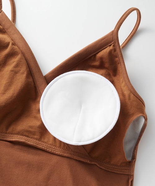 フェリシモMama(フェリシモママ)の「Moredde わた入り吸水速乾パッドと防水布で漏れにくい 綿混授乳ブラキャミソール(マタニティウェア/グッズ・レディース・ブラック/キャメル・MEDIUM/LARGE/X-LARGE)」の9枚目の写真