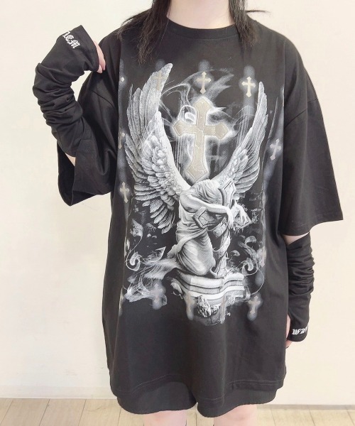 NOVESSEL(ノベセル)の「『NOVESSEL/ノベセル』エンジェルプリント半袖Tシャツ(Tシャツ/カットソー・レディース・ホワイト/ブラック・FREE)」の1枚目の写真