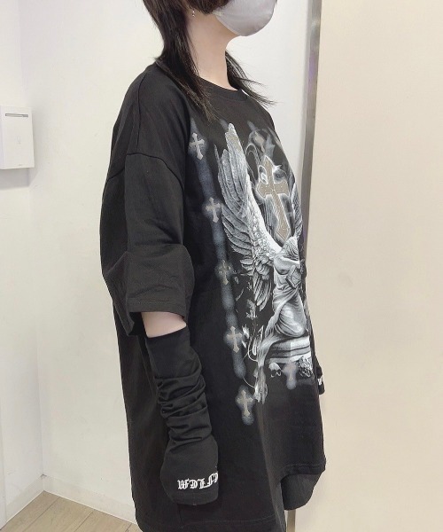 NOVESSEL(ノベセル)の「『NOVESSEL/ノベセル』エンジェルプリント半袖Tシャツ(Tシャツ/カットソー・レディース・ホワイト/ブラック・FREE)」の6枚目の写真