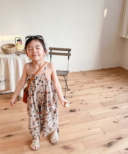 aimoha（アイモハ）の「【aimoha-KIDS-】子供服 プリント7分丈サロペット (SS)（サロペット/オーバーオール・キッズ・ダークグレー/ライトベージュ・80/90/100/110/120/130）」の17枚目の写真