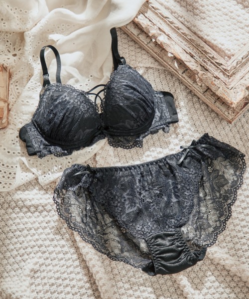 northerly（ノーザリー）の「アンダーレースアップブラジャー