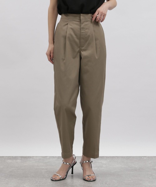 LAKOLE（ラコレ）の「カービーパンツ / 704919（チノパンツ・レディース・カーキ/ブラック/ベージュ・SMALL/MEDIUM）」の3枚目の写真