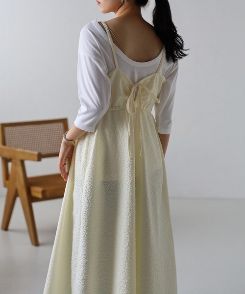 amini(アミニ)の「フクレジャガードキャミワンピース(ワンピース・レディース・アイボリー/ブラック・MEDIUM)」の19枚目の写真