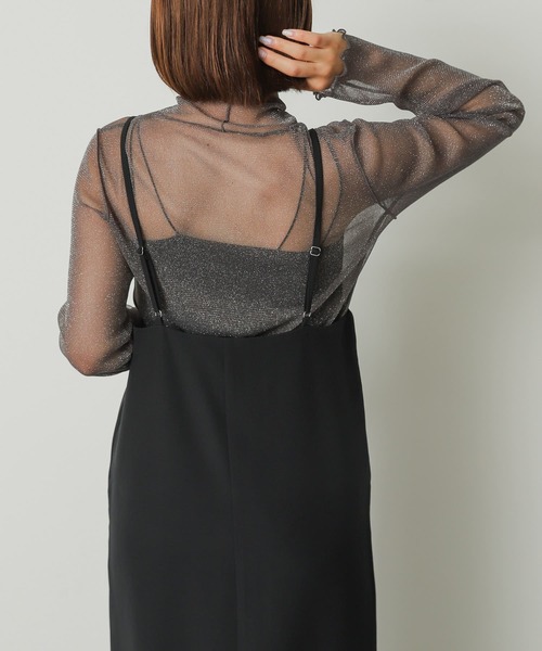 SENSE OF PLACE by URBAN RESEARCH（センスオブプレイスバイアーバンリサーチ）の「ラメシアーハイネックトップ（Tシャツ/カットソー・レディース・ライトベージュ/チャコールグレー/グリーン・ONE）」の13枚目の写真