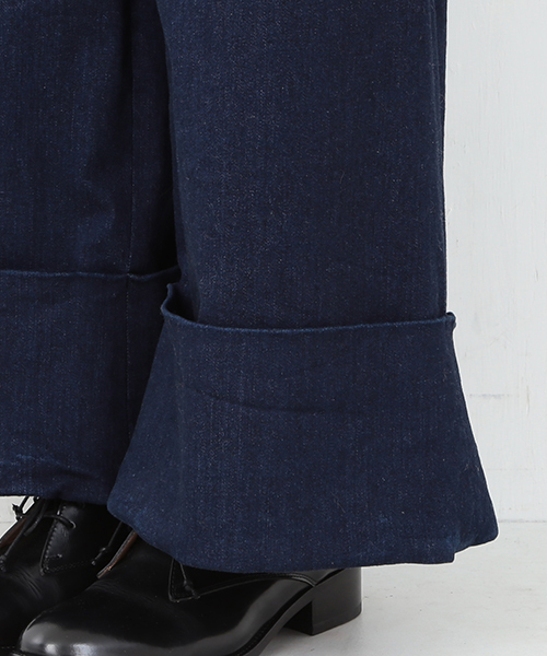 Ray BEAMS（レイビームス）の「■Ray BEAMS / ワイド ダブルカフス デニムパンツ（デニムパンツ・レディース・インディゴブルー・0/1）」の9枚目の写真