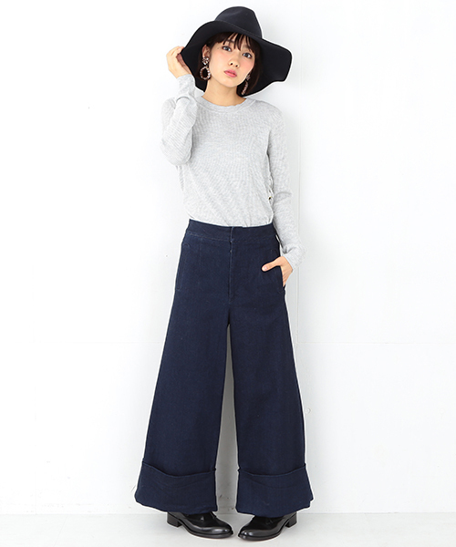 Ray BEAMS（レイビームス）の「■Ray BEAMS / ワイド ダブルカフス デニムパンツ（デニムパンツ・レディース・インディゴブルー・0/1）」の4枚目の写真