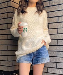 ケーブルニットプルオーバー