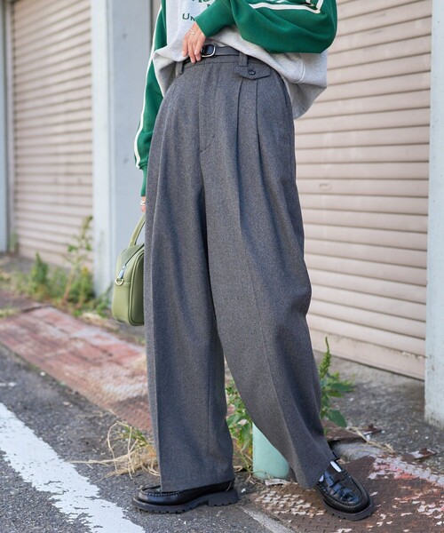 FREAK'S STORE(フリークスストア)の「ウーリー タックワイドパンツ(スラックス・レディース・ネイビー/グレー/ブラウン・SMALL/MEDIUM)」の2枚目の写真