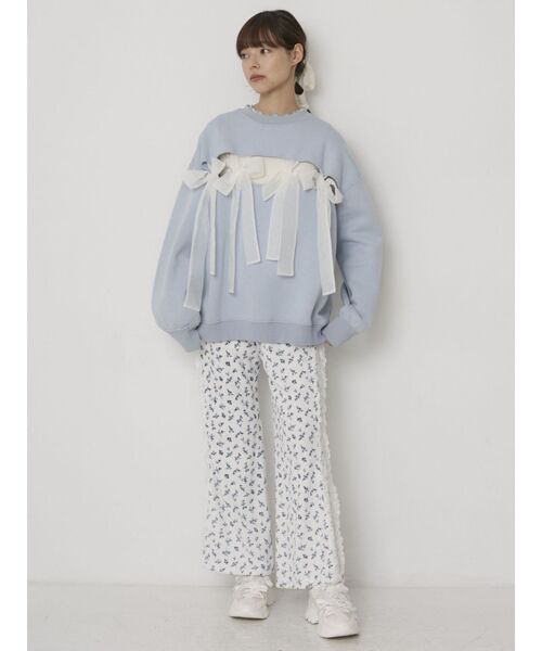 merry jenny（メリージェニー）の「リボンでつないだトレーナー（スウェット・レディース・ブラック/ブルー/アイボリー・FREE）」の13枚目の写真