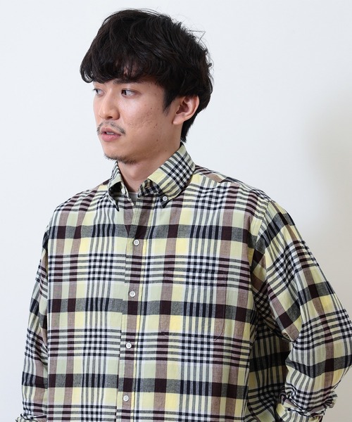 BEAMS PLUS(ビームスプラス)の「BEAMS PLUS / マドラス ボタンダウン シャツ クラシックフィット(シャツ/ブラウス・メンズ・ブラウン/イエロー/オリーブ・M/L/S/XL)」の22枚目の写真
