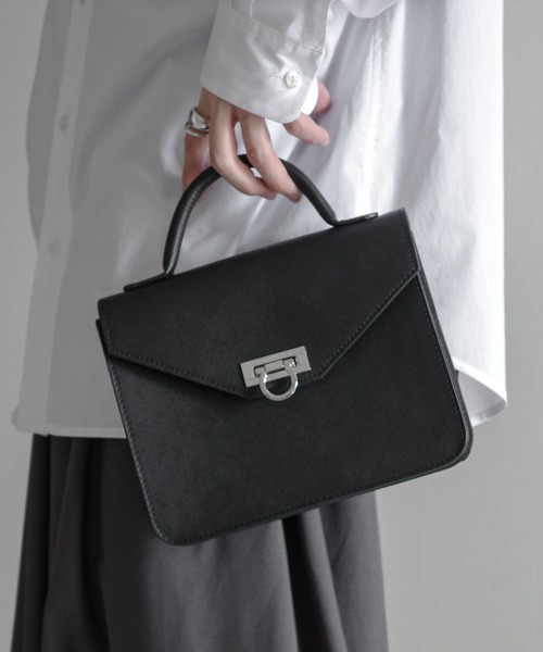 KUUUPY（クーピー）の「Chain Flap Shoulder Bag- チェーン