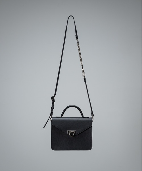 KUUUPY（クーピー）の「Chain Flap  Shoulder Bag- チェーンフラップショルダーバッグ（ショルダーバッグ・メンズ・ブラック・FREE）」の8枚目の写真