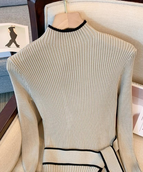 SEU(エスイーユー)の「バイカラーパイピングラップニットワンピース 細身 きれいめカジュアル オフィスカジュアル レディース韓国(ワンピース・レディース・ブラック/ベージュ・フリー)」の18枚目の写真